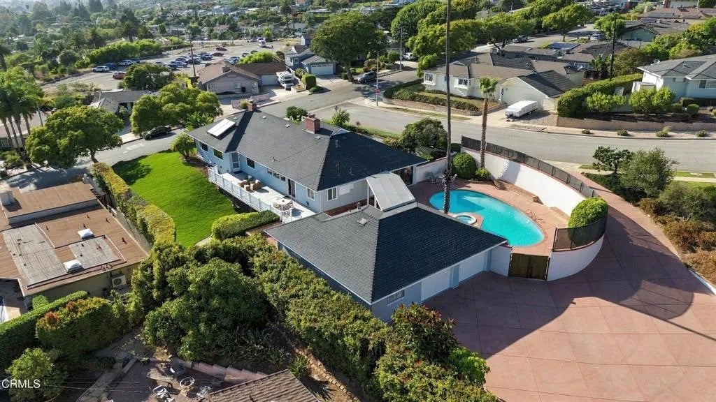 3410 Fairmont Drive