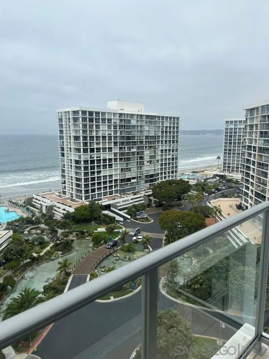 Photo of 1770 Avenida De Avenida Del Mundo #1210, Coronado, CA 92118 (MLS # 250045834)