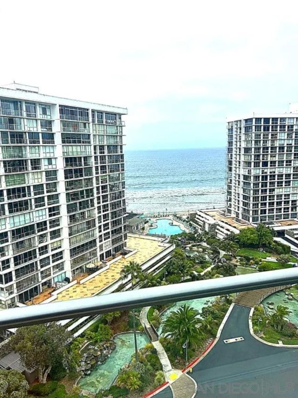 Photo of 1770 Avenida De Avenida Del Mundo #1210, Coronado, CA 92118 (MLS # 250045834)