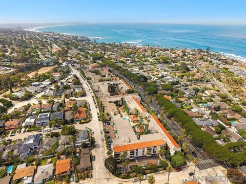 Photo of 6455 La Jolla Blvd #302, La Jolla, CA 92037 (MLS # 260016804)
