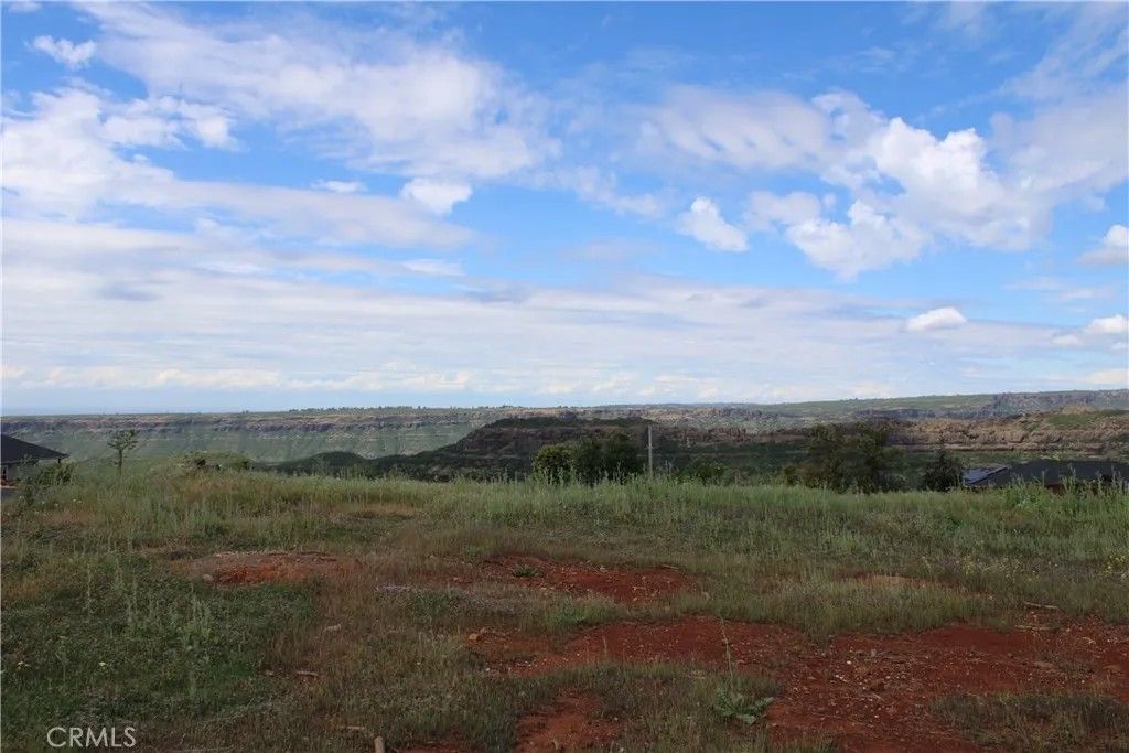 Photo of 6096 Cliff Dr, Paradise, CA 95969 (MLS # SN26077036)