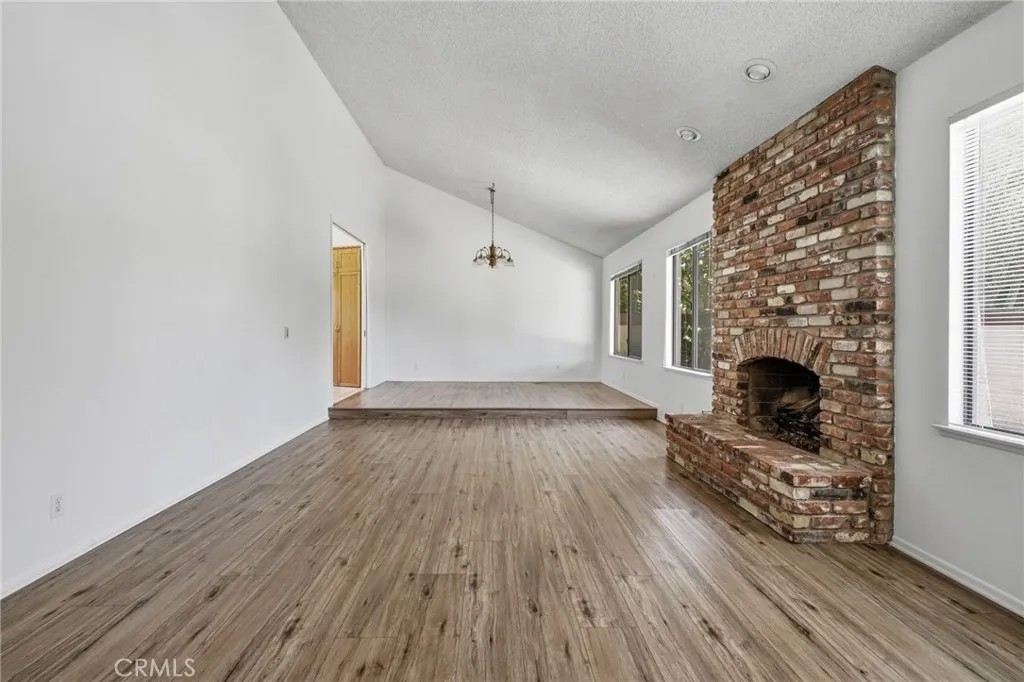 4332 Manchester Court