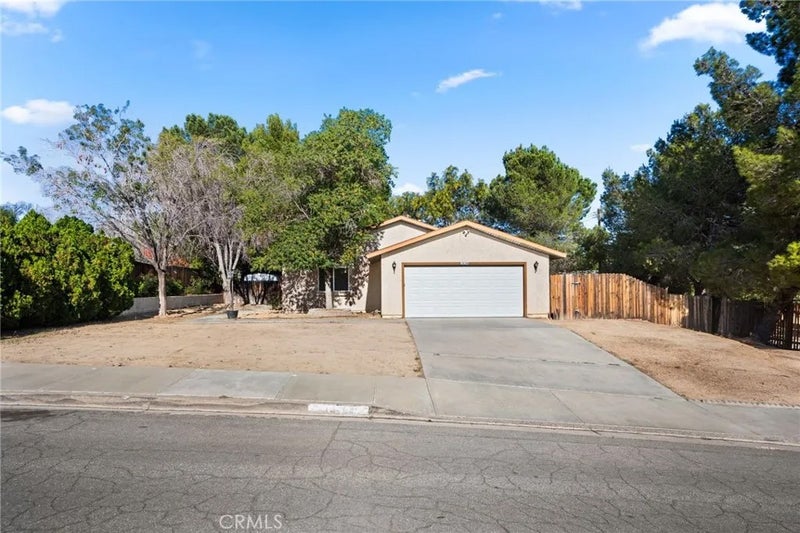 14194 Montecito Drive