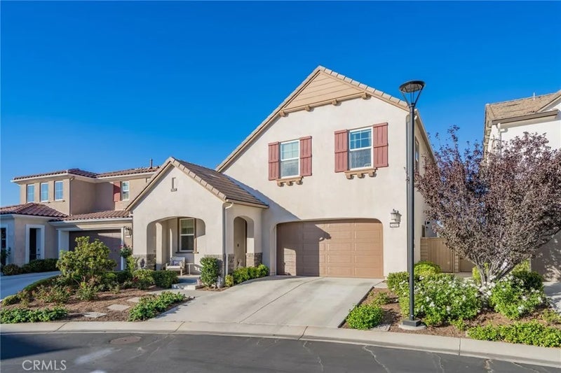 24185 Paseo Del Rancho