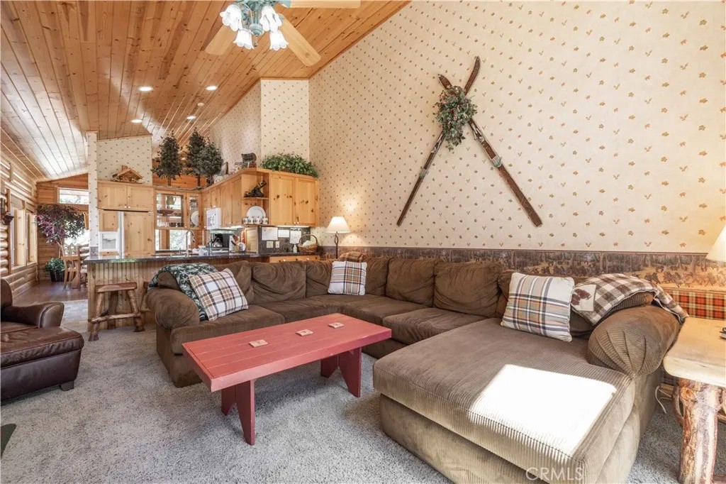 1108 Sylvan Glen