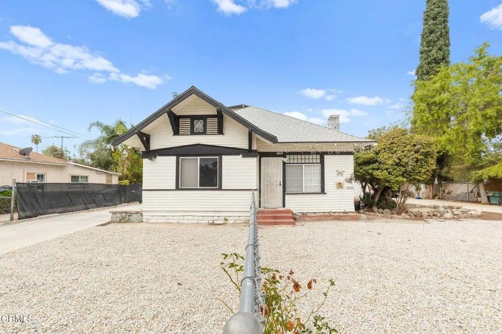 Photo of 3633 Kansas Avenue, Riverside, CA 92507 (MLS # P1-26538)