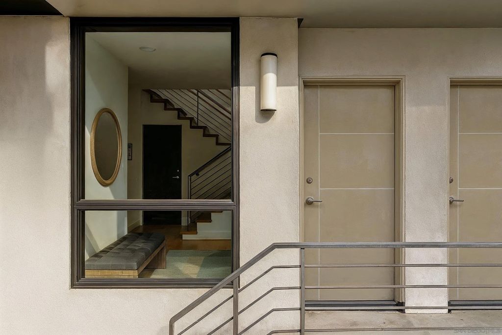 Photo of 505 N Freeman St #202, Oceanside, CA 92054 (MLS # 250045161)