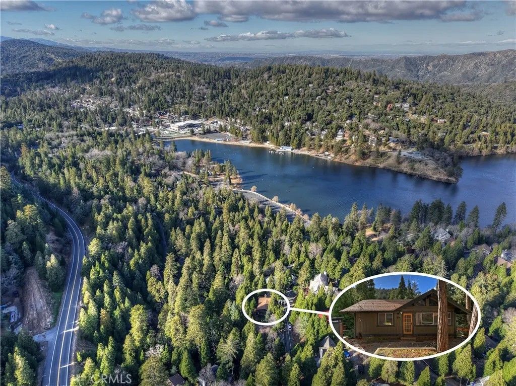 Photo of 744 Bergschrund Dr, Crestline, CA 92325 (MLS # OC26005940)