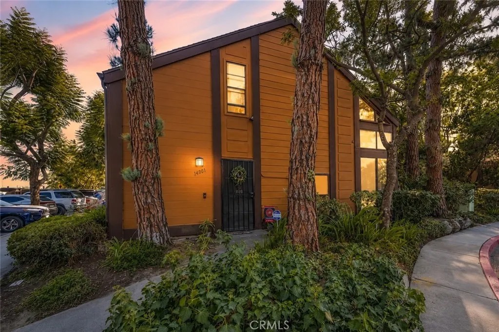 14001 Bayside Drive