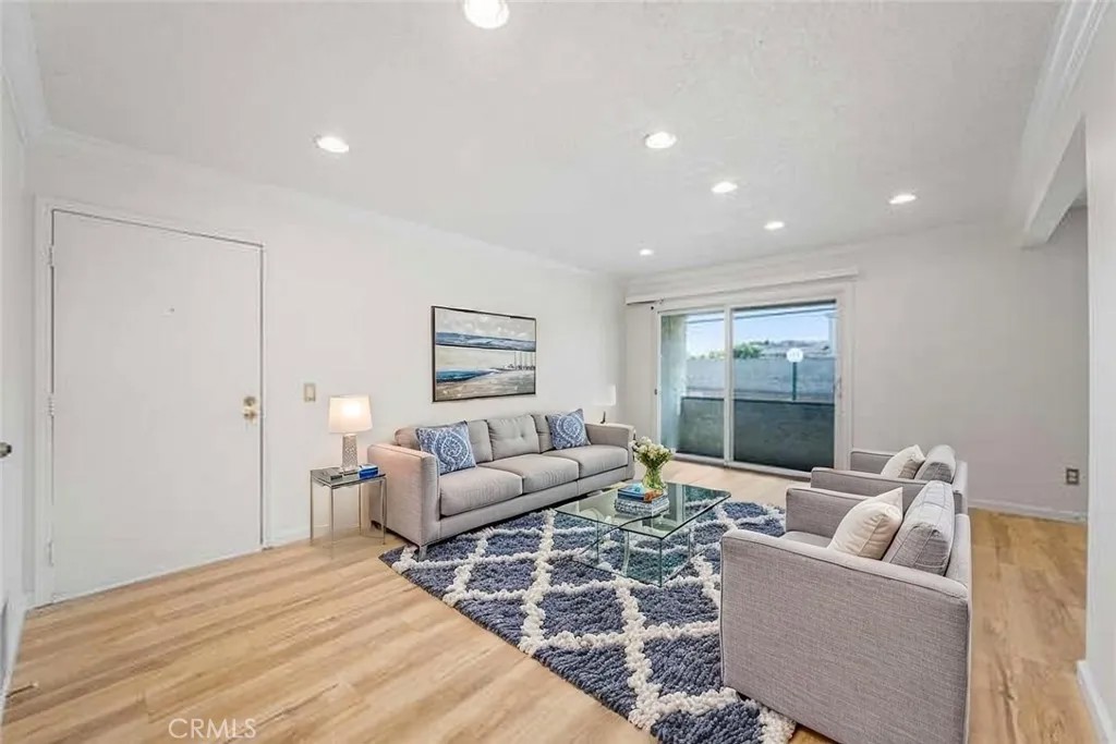 15225 Santa Gertrudes Avenue P101