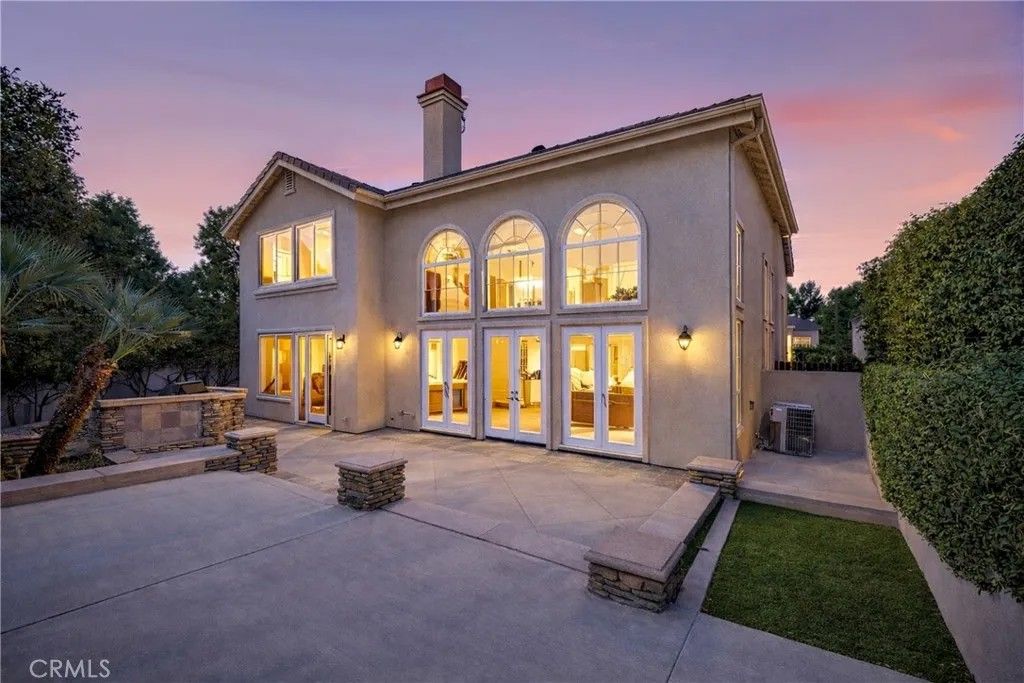 Photo of 18 Broadleaf, Irvine, CA 92612 (MLS # OC26025655)