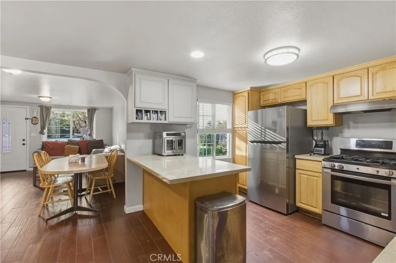 2330 Meadowbrook