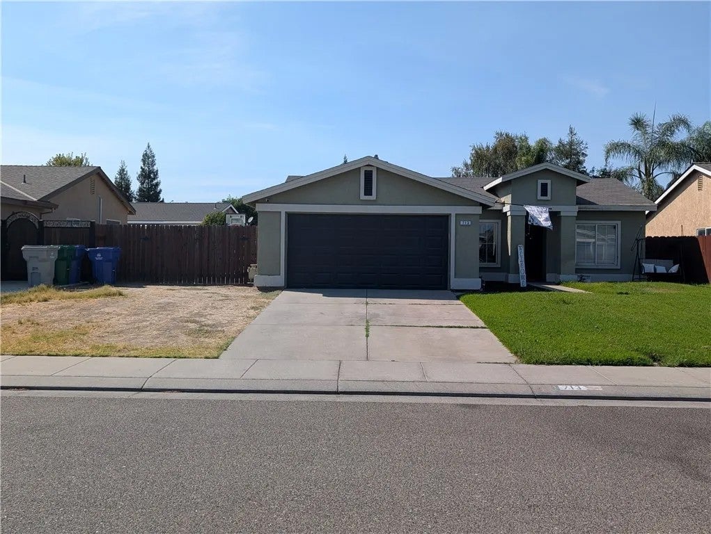 713 Hogan Court