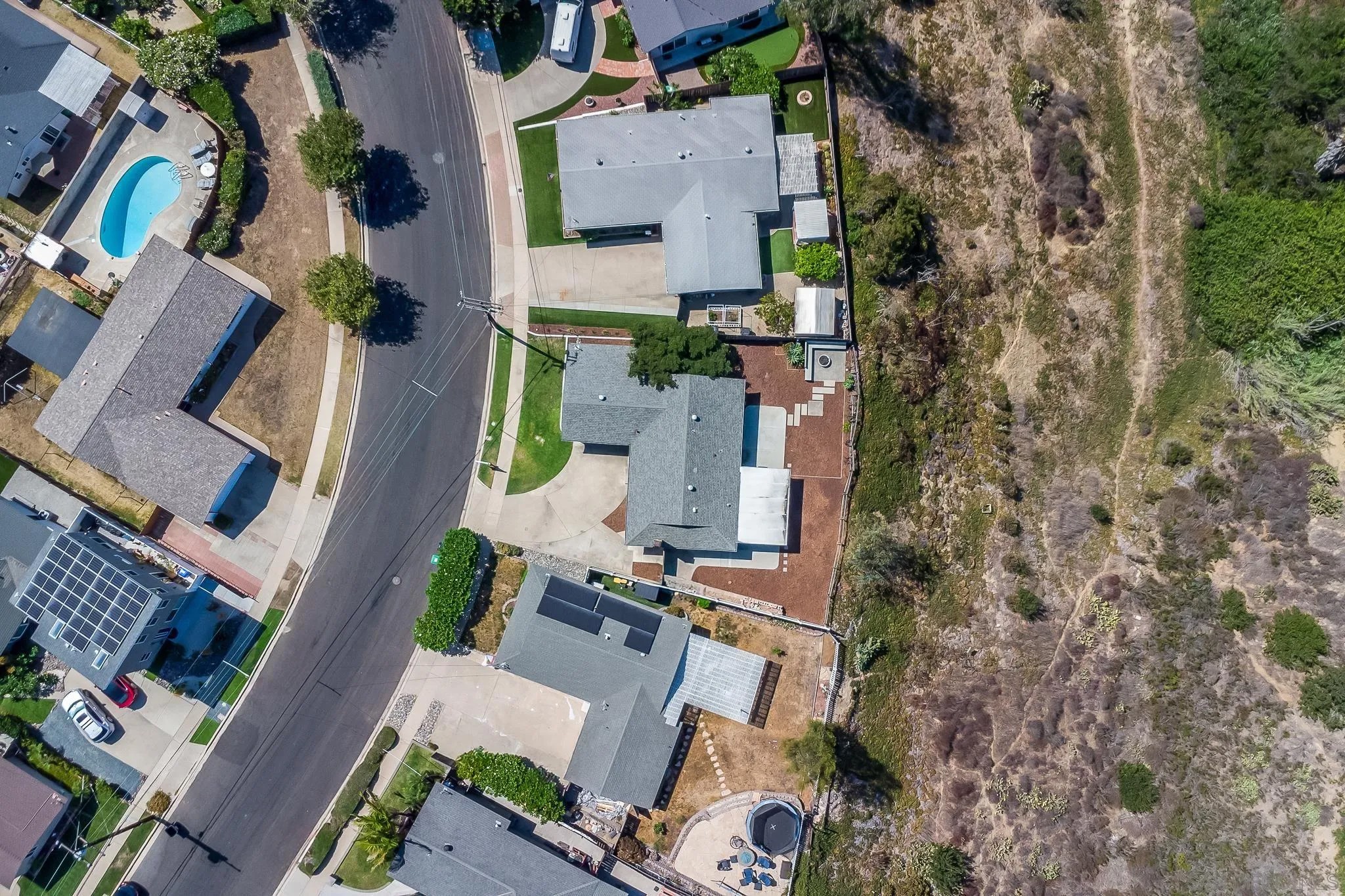 2434 Meadow Lark Dr