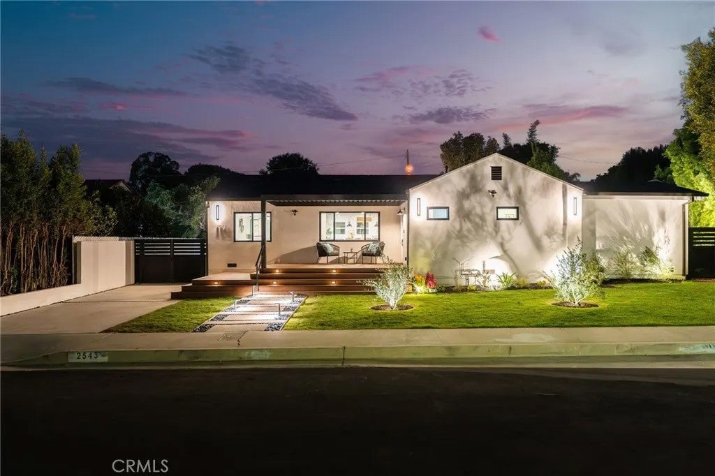 2543 Colby