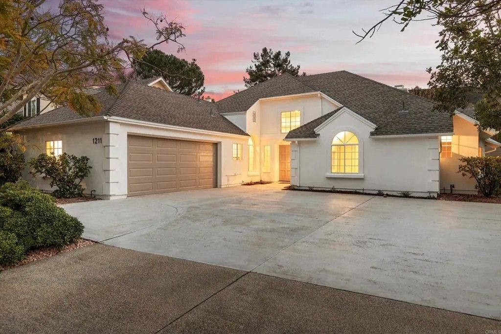 Photo of 1211 La Granada Dr, San Marcos, CA 92078 (MLS # NDP2600894)