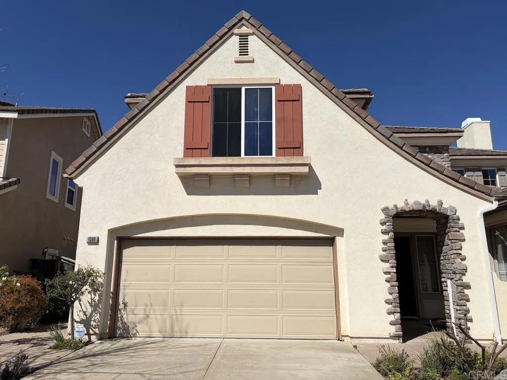 1588 Glencrest Drive