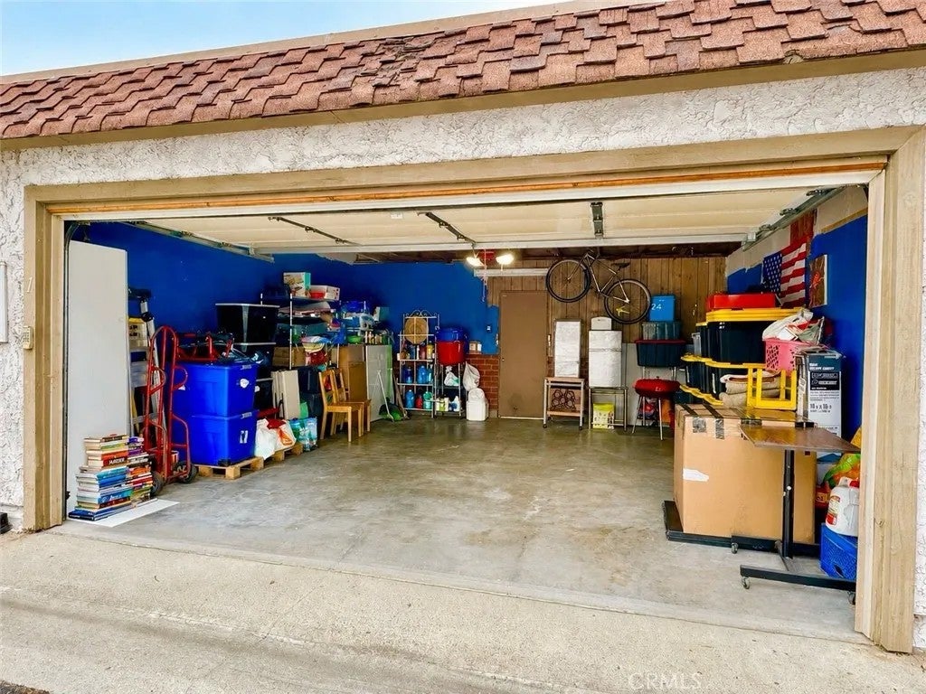1252 N Citrus 1