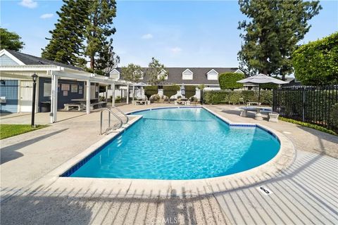 Tiny photo for 815 W Grondahl Street #E, Covina, CA 91722 (MLS # CV25246059)