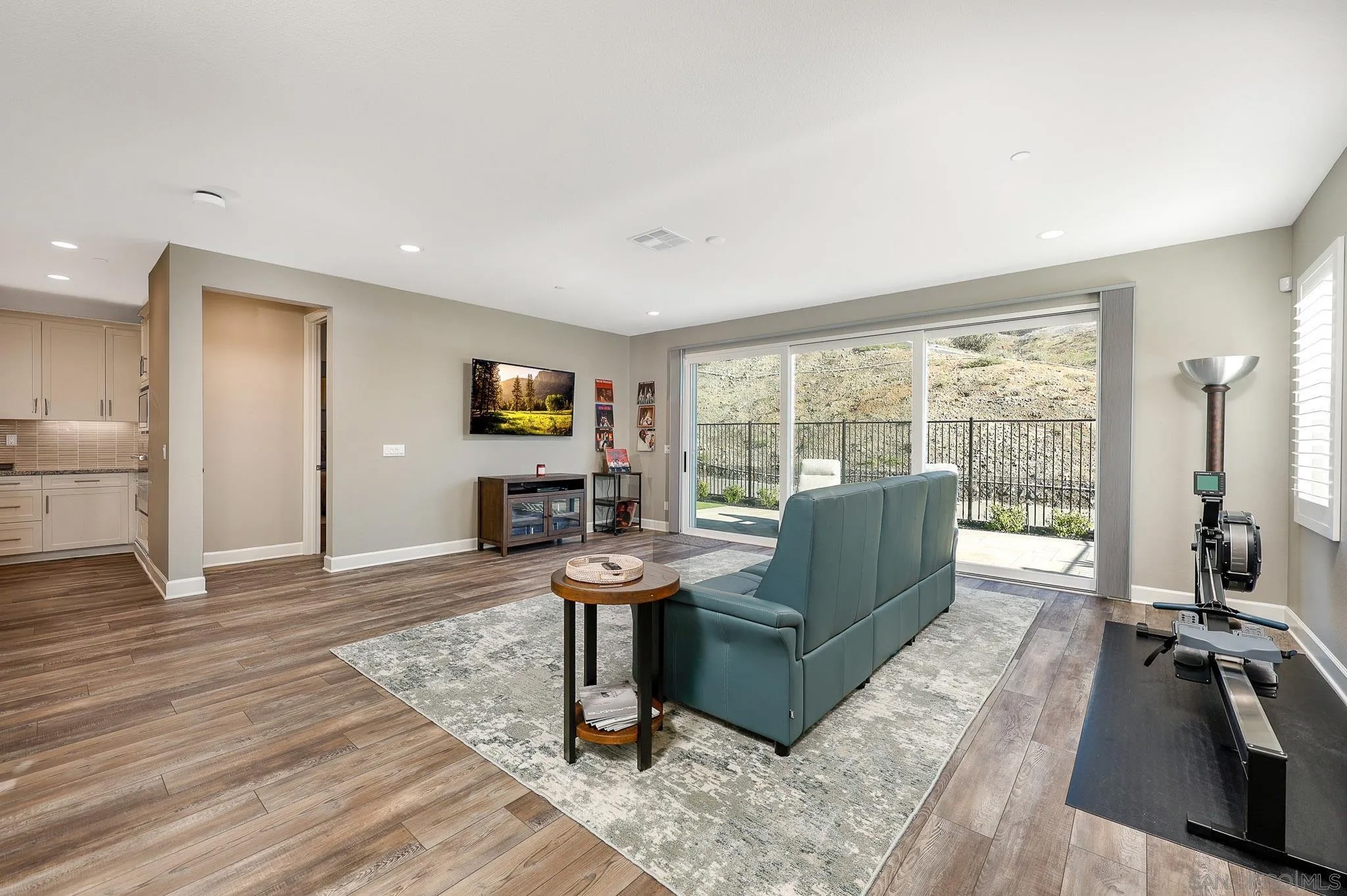 893 Woodhaven Rd