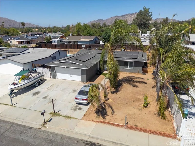 24150 Groven Lane