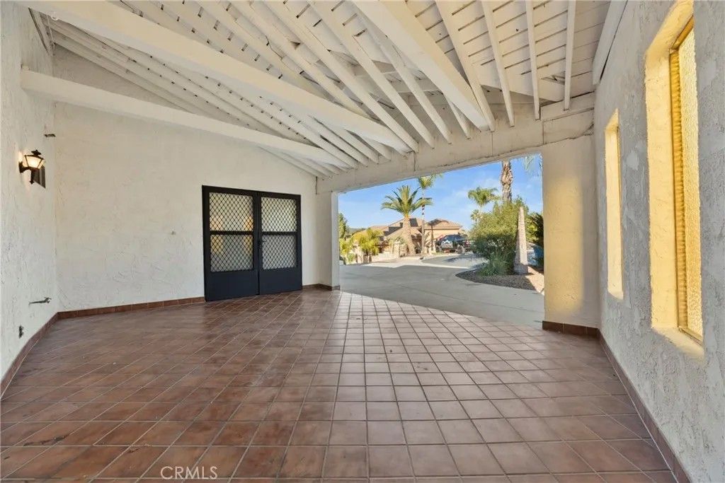 Photo of 29611 Bonanza Pl, Canyon Lake, CA 92587 (MLS # SW25278443)