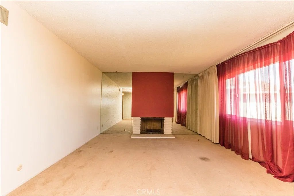 8341 San Simeon Circle
