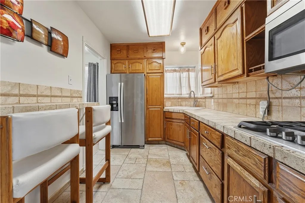 6513 Allston