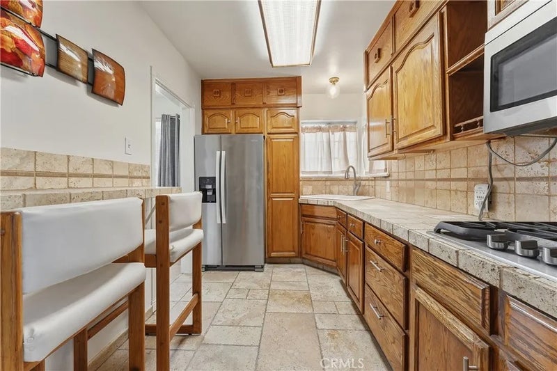 6513 Allston