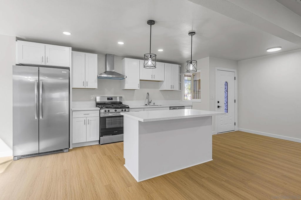 Photo of 1037 Avocado Ave, El Cajon, CA 92020 (MLS # 260023473)