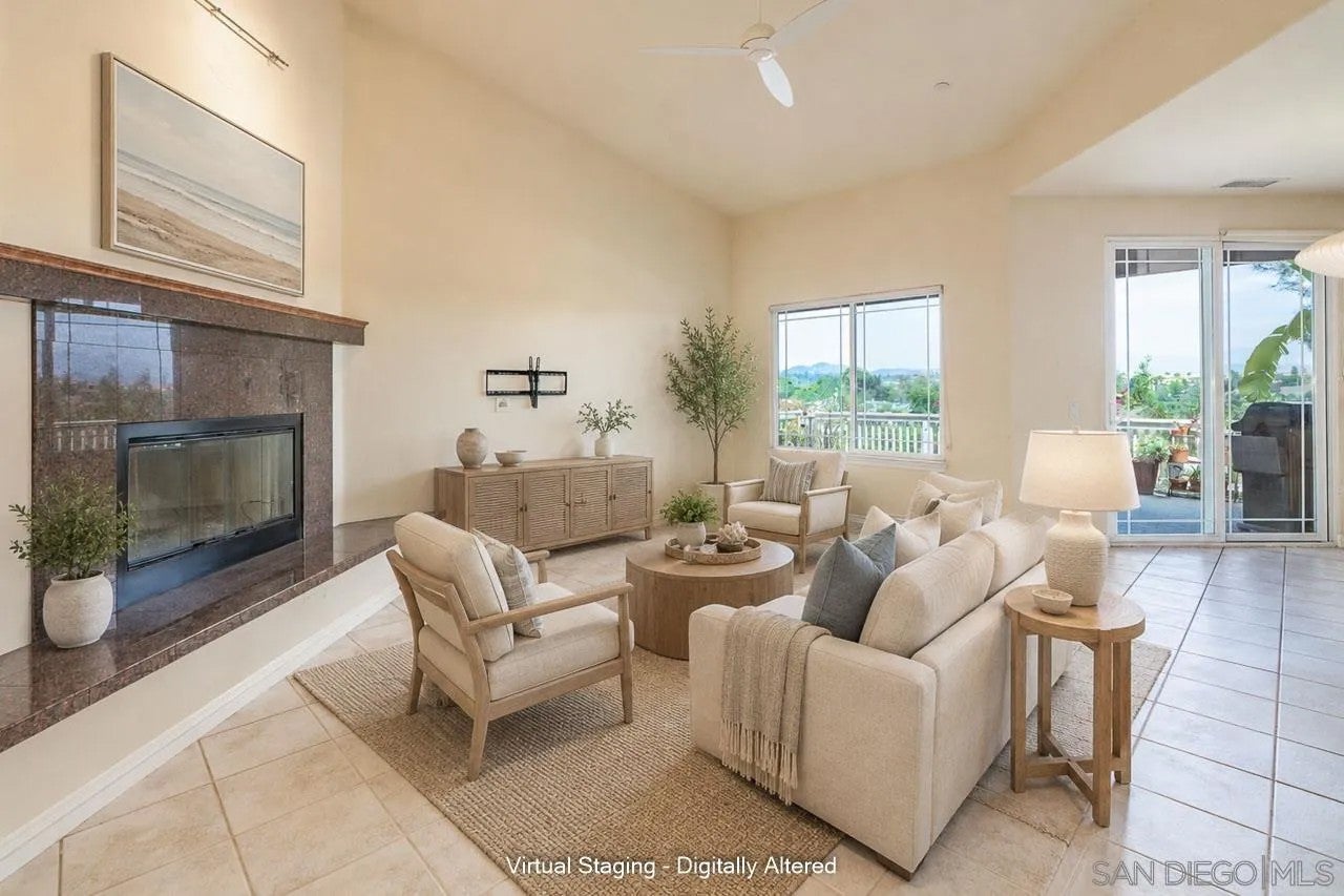 613 Carnation Lane