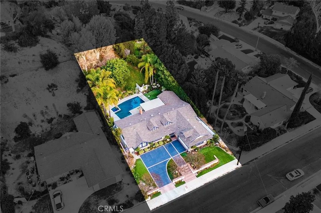 Photo of 7144 Deveron Ridge Rd, West Hills, CA 91307 (MLS # SR26070299)