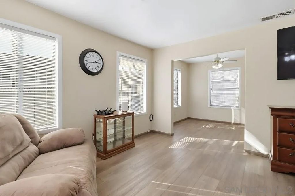 Photo of 602 Claydelle Ave, El Cajon, CA 92020 (MLS # 250045006)