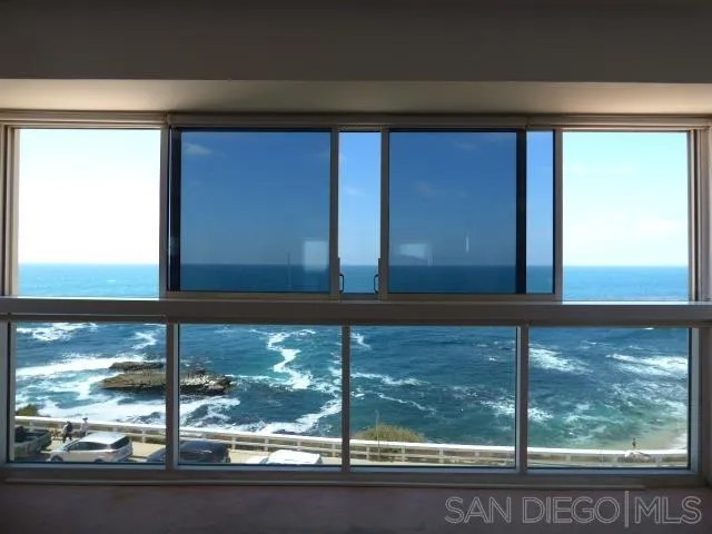 939 Coast Blvd 6A