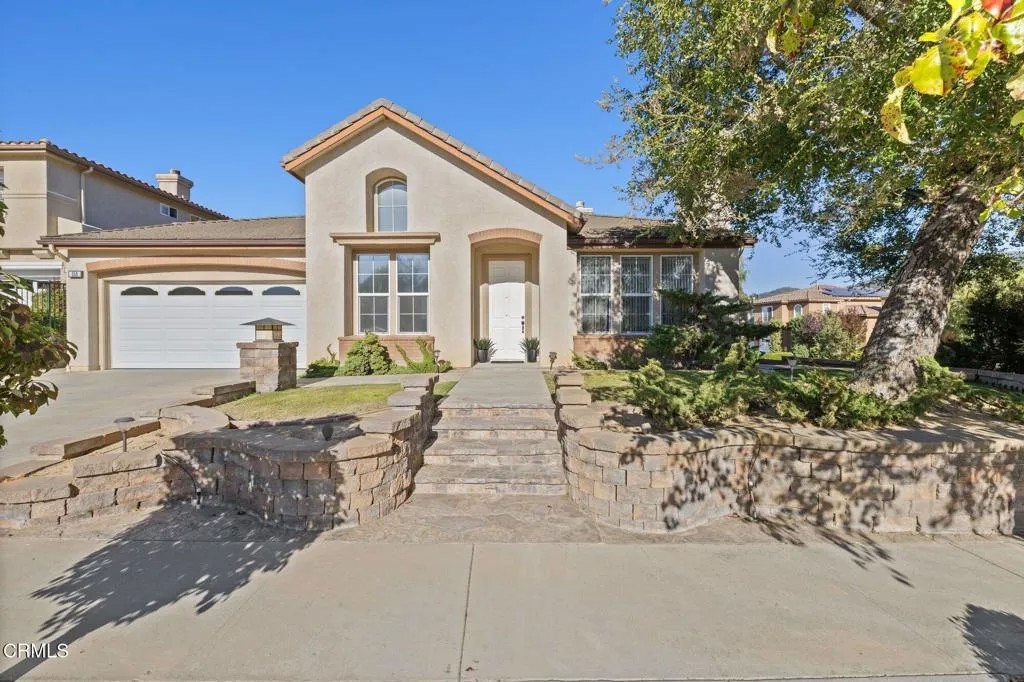 556 Knollwood Drive