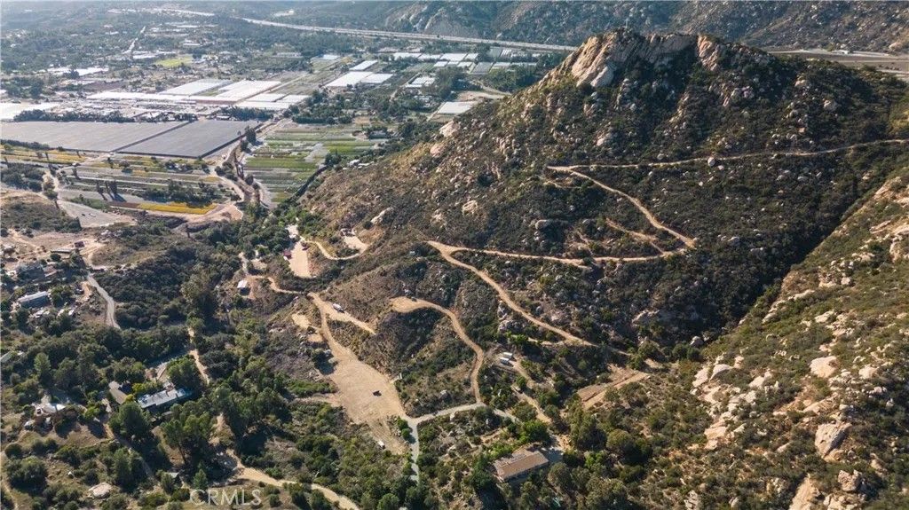 Photo of 5589 Rainbow Creek, Fallbrook, CA 92028 (MLS # OC24173449)