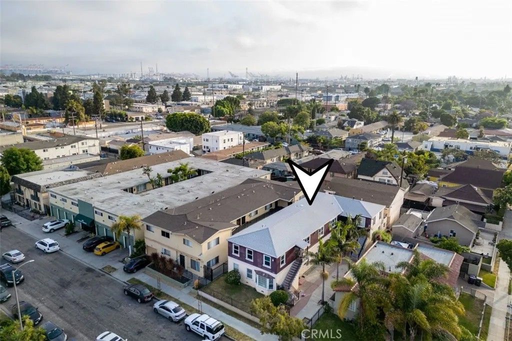 Photo of 1885 Chestnut Avenue, Long Beach, CA 90806 (MLS # PW26088839)