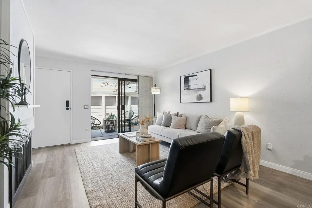 9209 Village Glen Drive 143