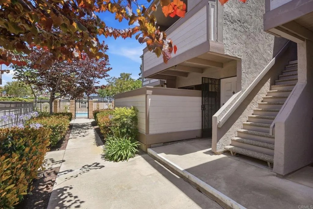 9209 Village Glen Drive 143