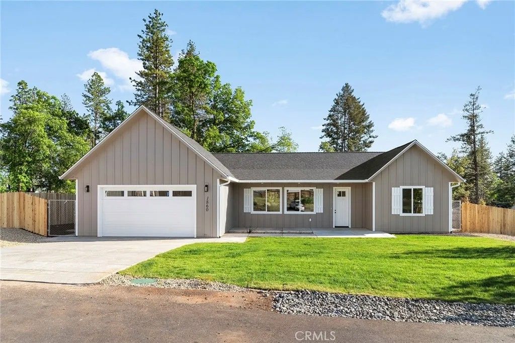 Photo of 1860 Conifer Drive, Paradise, CA 95969 (MLS # SN26077155)