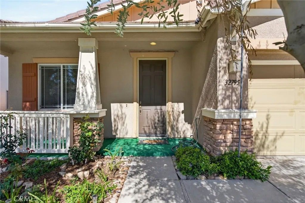 Photo of 32795 Santa Cruz, Lake Elsinore, CA 92530 (MLS # IV26066152)