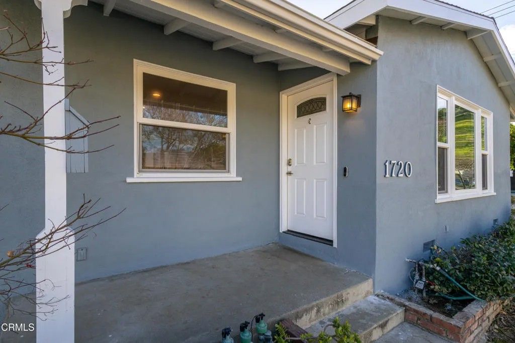 Photo of 1720 E Linfield Street, Glendora, CA 91740 (MLS # P1-25464)