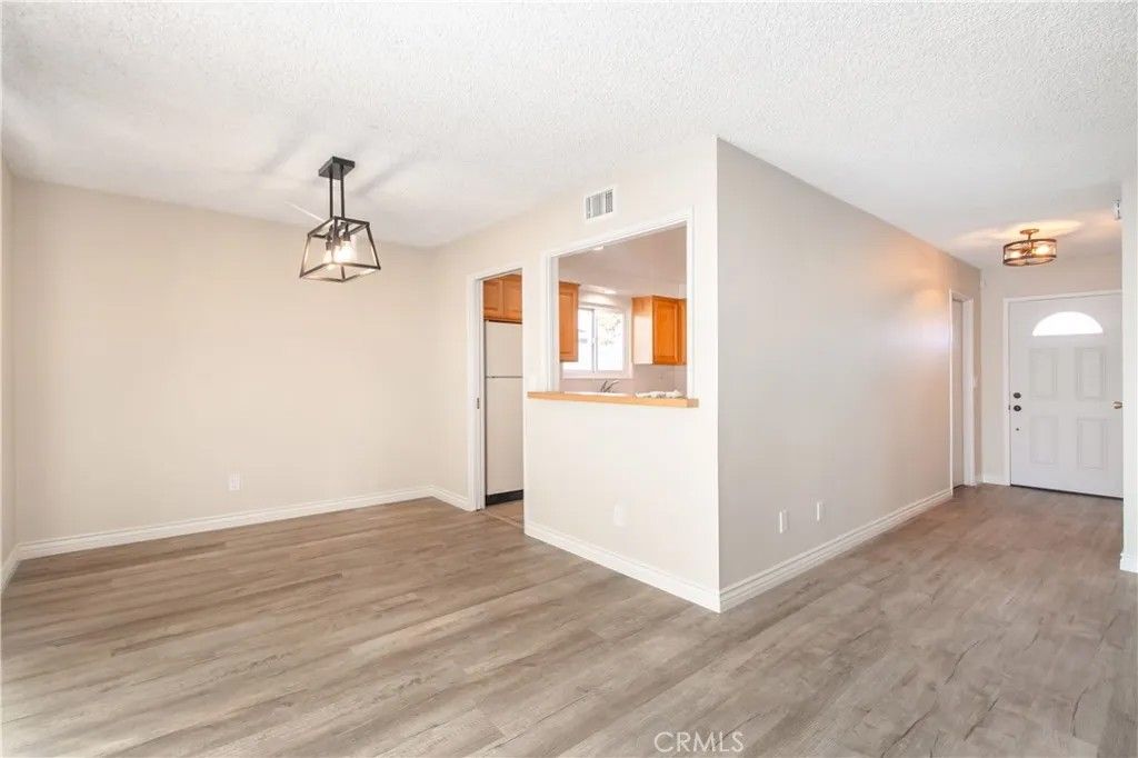 Photo of 23042 Gilmore Street, West Hills, CA 91307 (MLS # SR25279850)