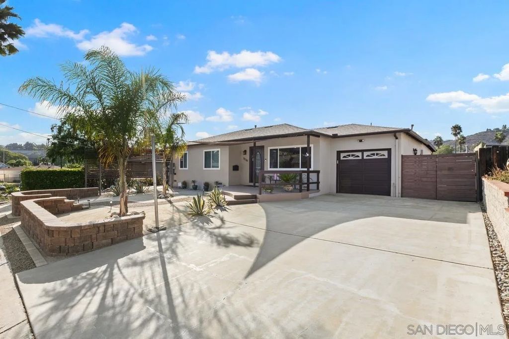 Photo of 3538 Trophy Dr, La Mesa, CA 91941 (MLS # 250041104)