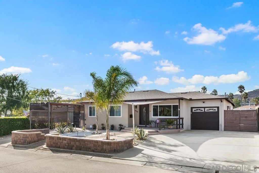 Photo of 3538 Trophy Dr, La Mesa, CA 91941 (MLS # 250041104)