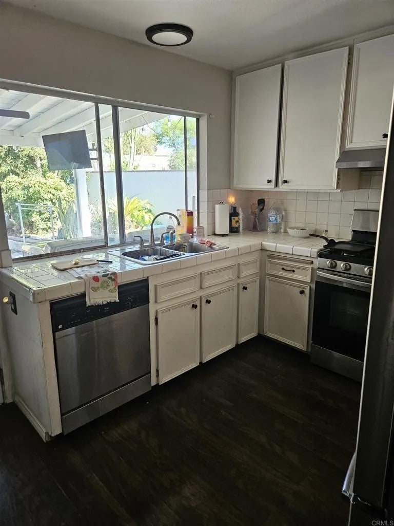 1755 Isla Del Carmen Way