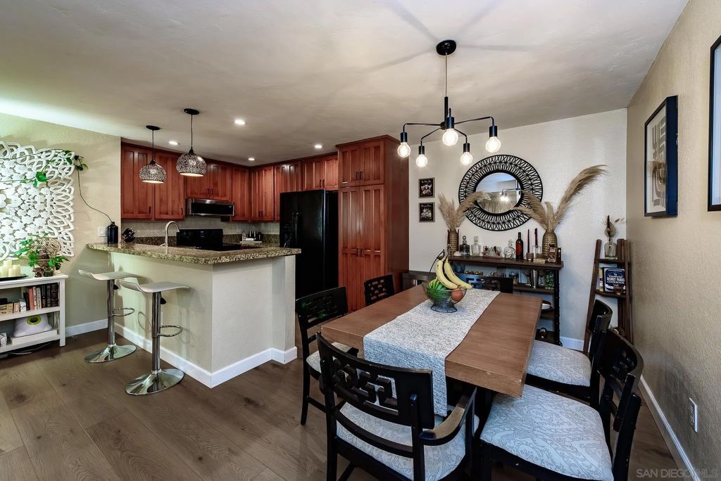 Photo of 9149 Village Glen #179, San Diego, CA 92123 (MLS # 260010043)