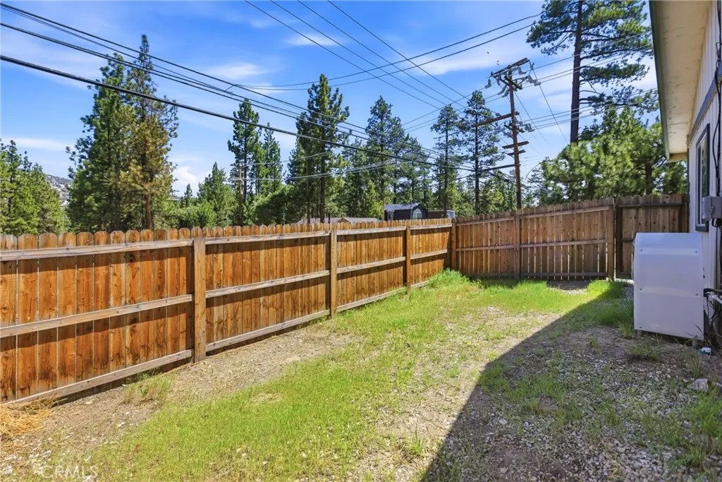 744 E Big Bear