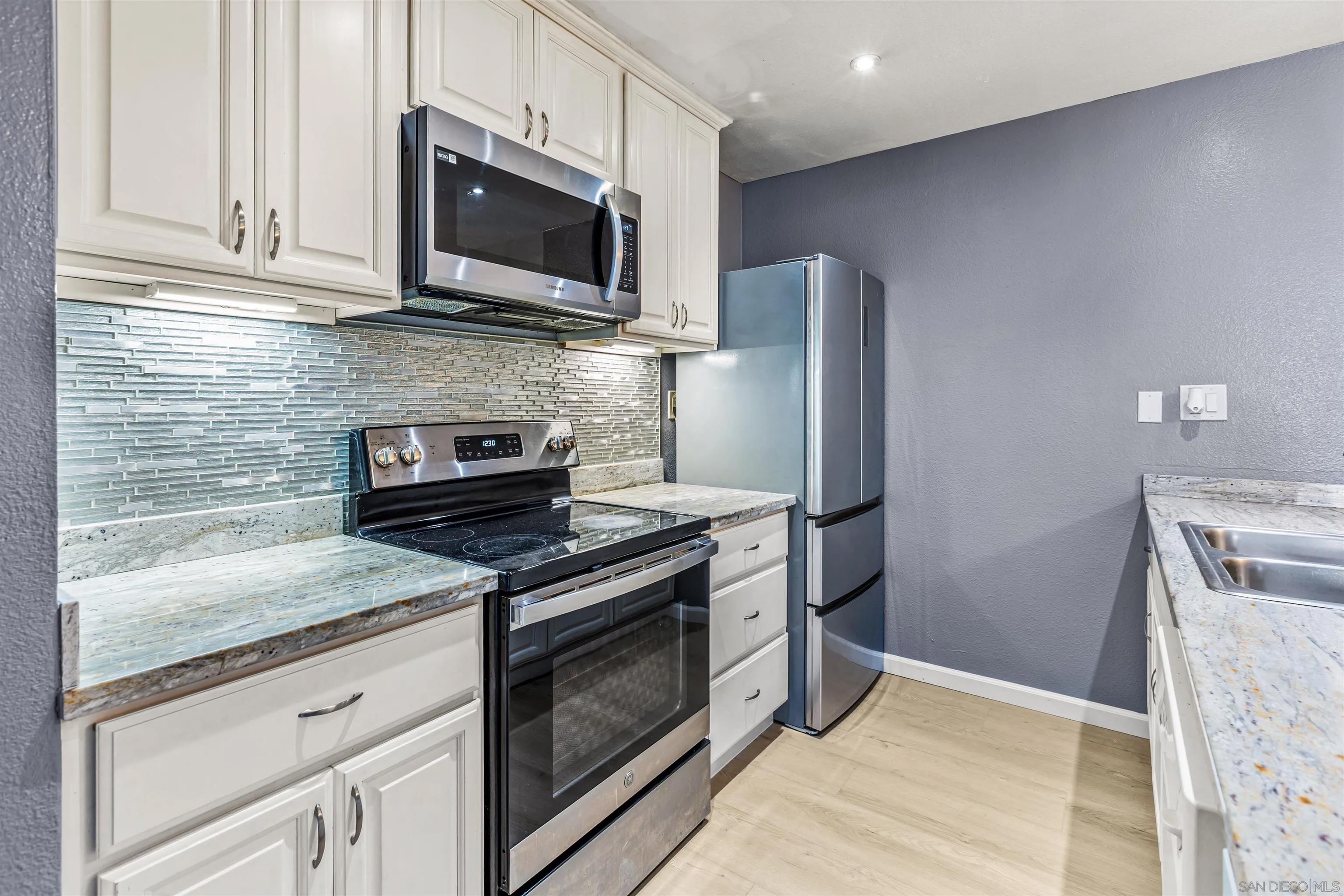 8324 Regents Rd Unit 1B Unit 1B