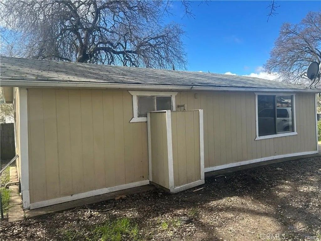 Photo of 14629 Pearl Avenue, Clearlake, CA 95422 (MLS # LC25274110)